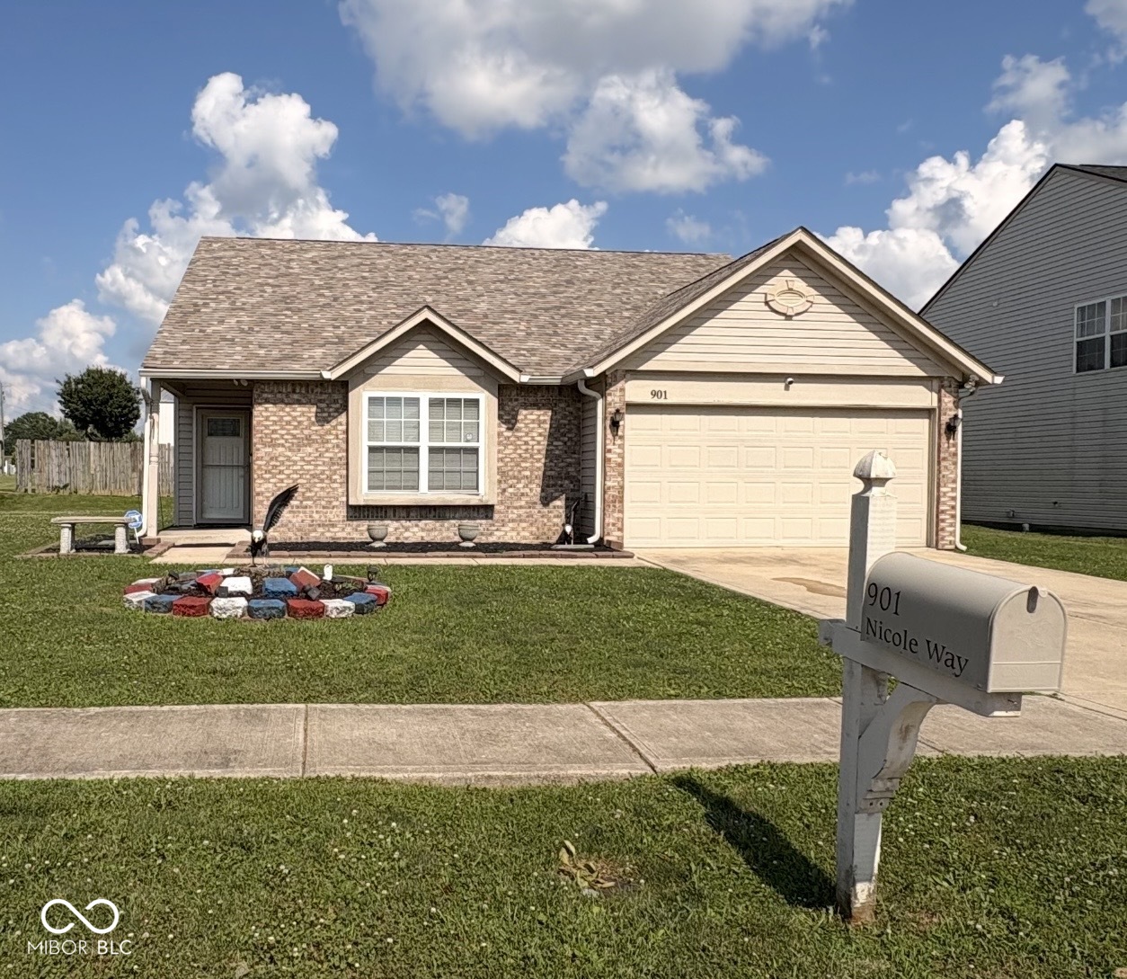 901 Nicole Way