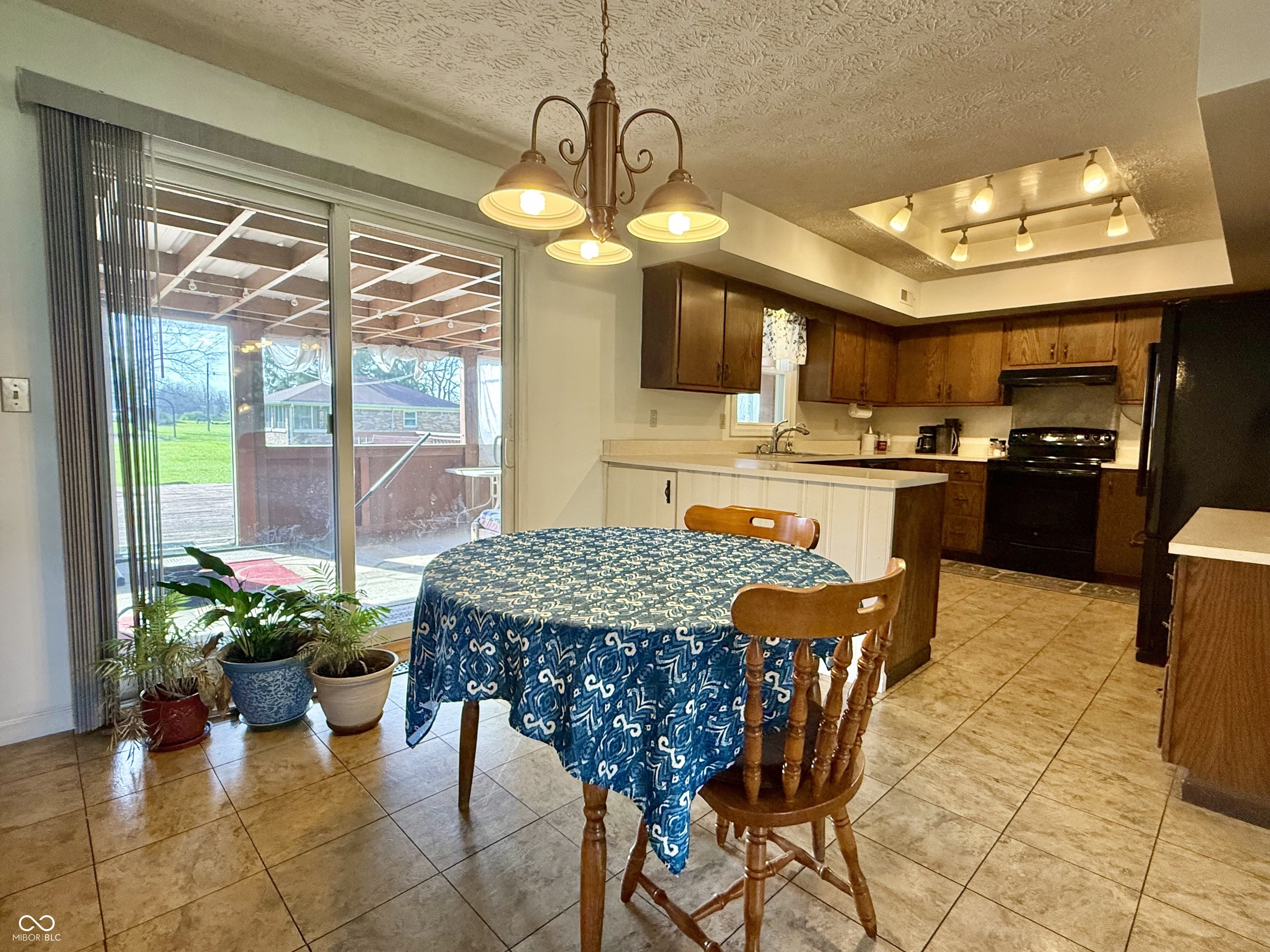 10386 N County Road 650 E