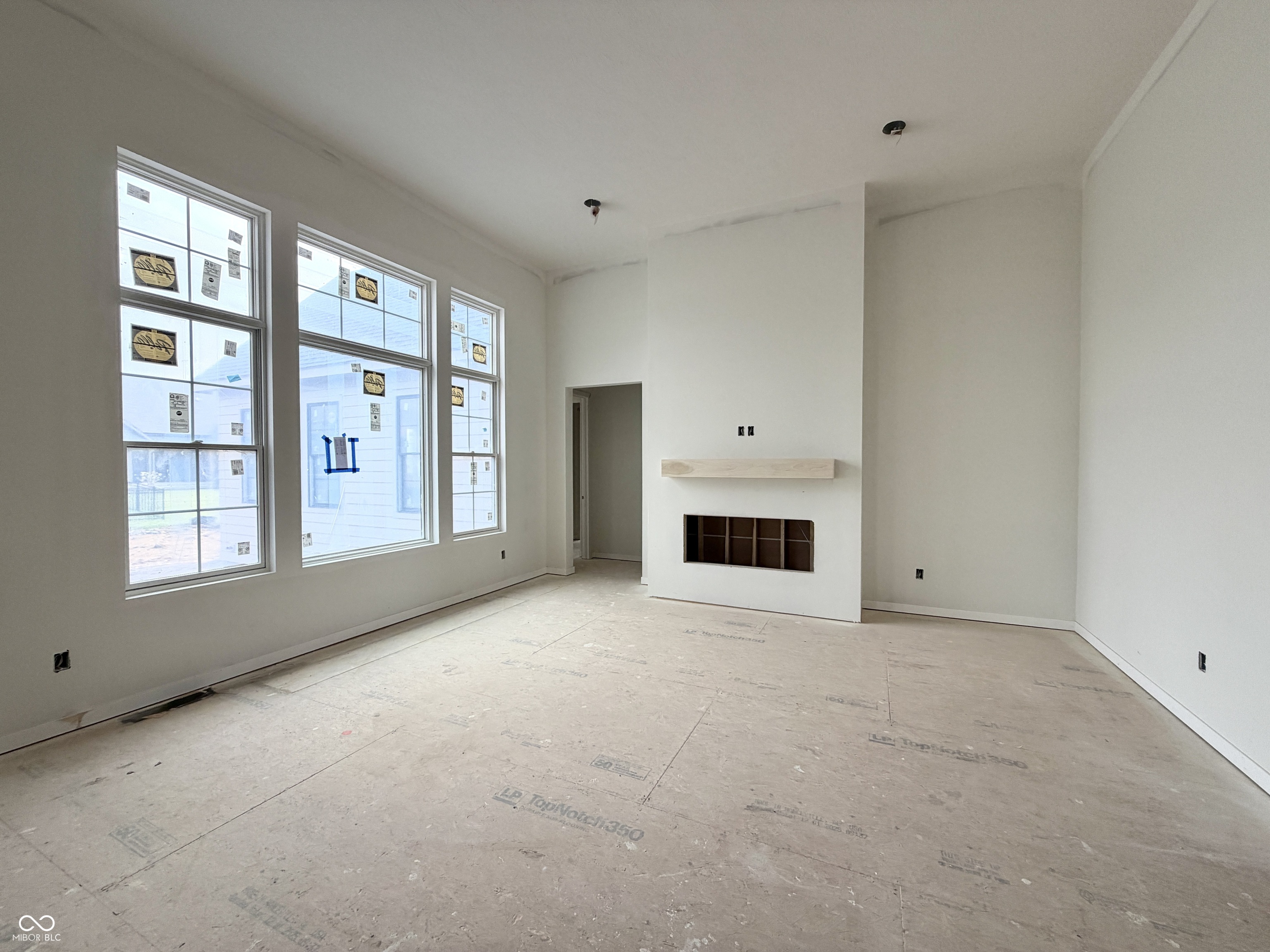 1428 Crosstie Circle