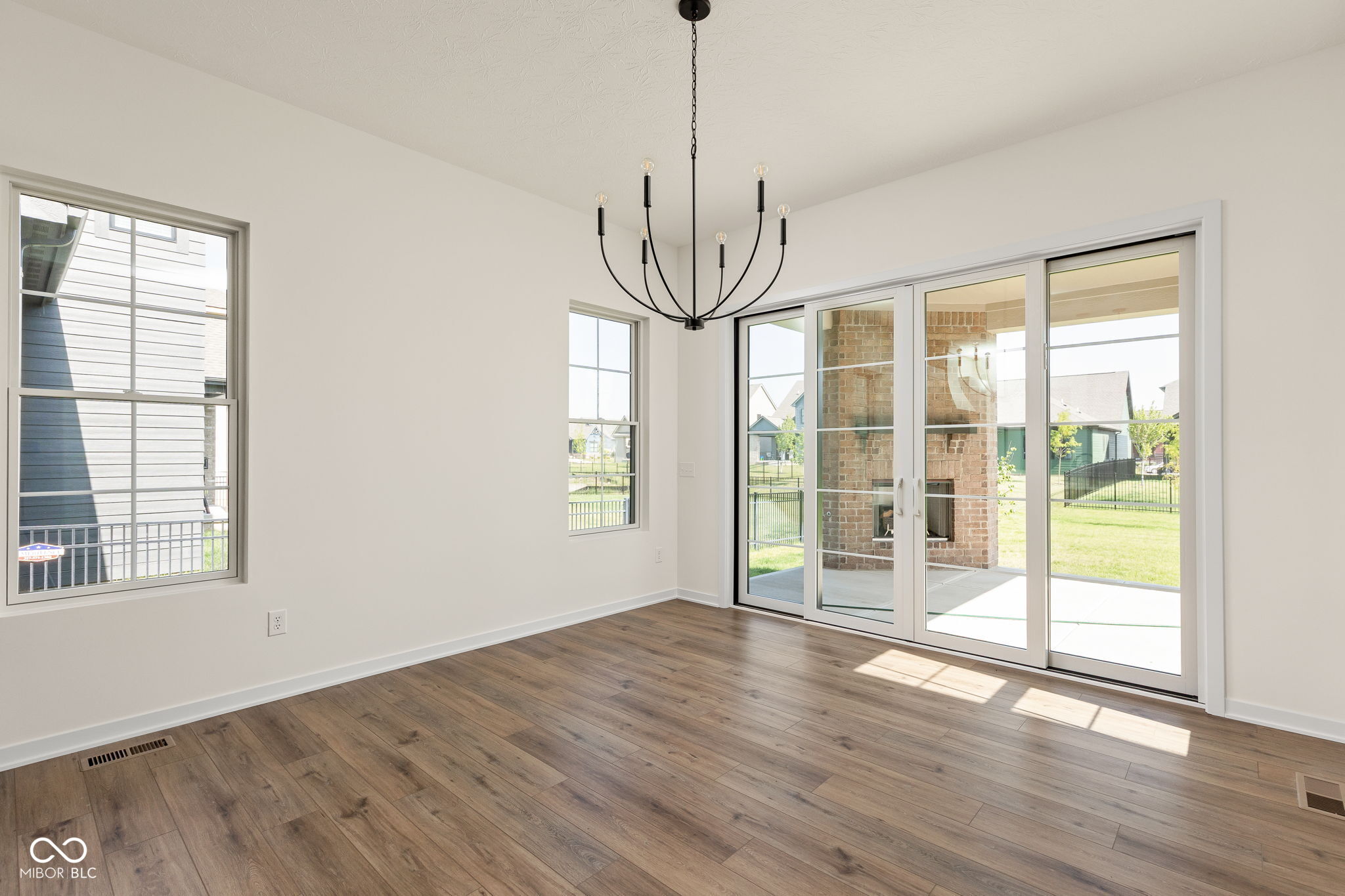 1428 Crosstie Circle