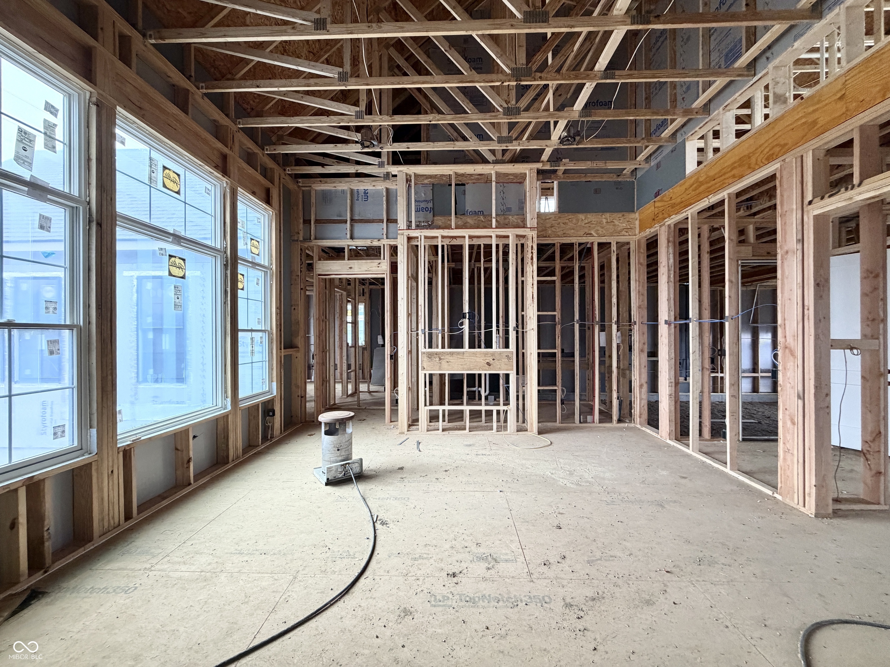 1428 Crosstie Circle