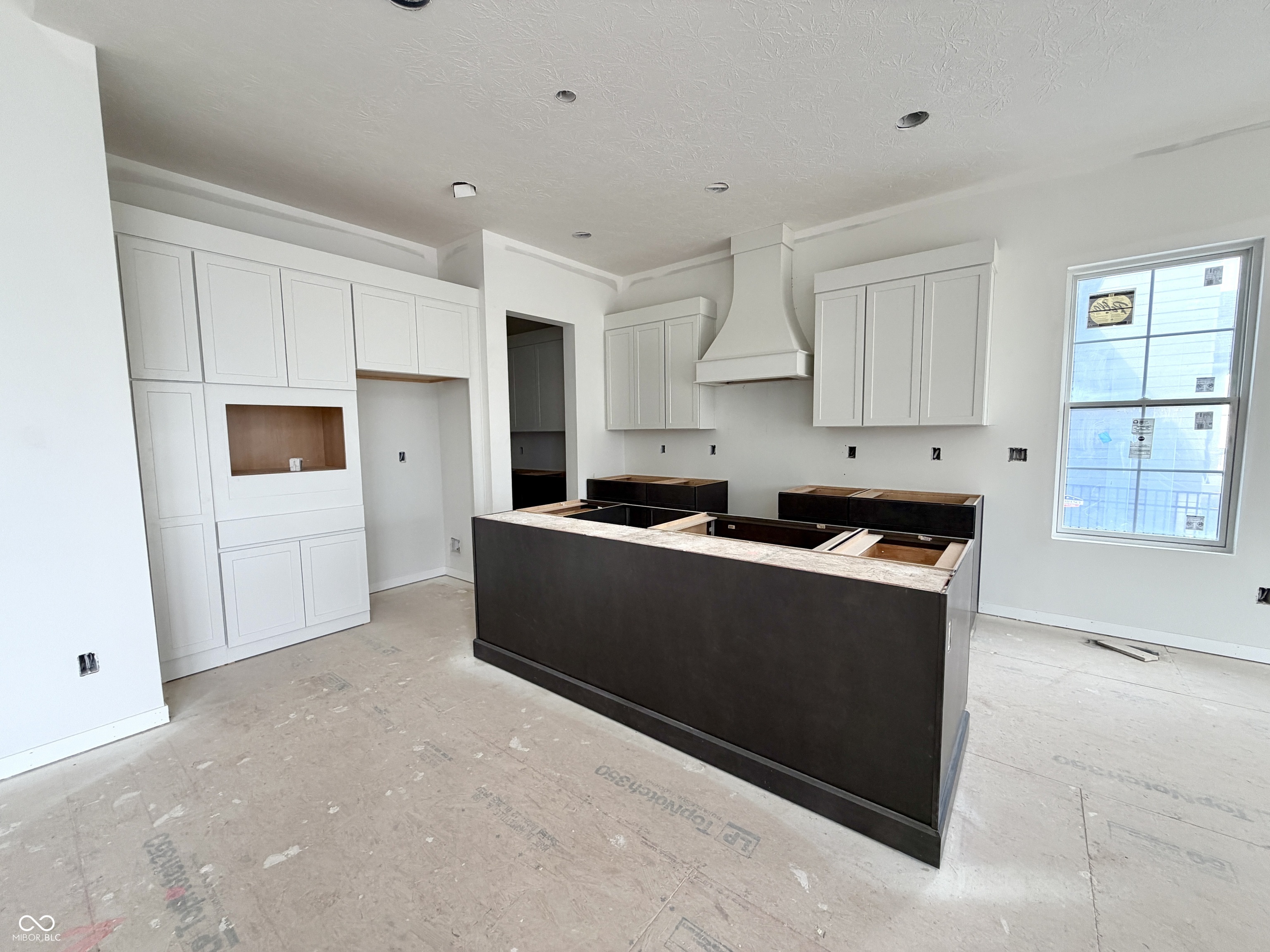 1428 Crosstie Circle