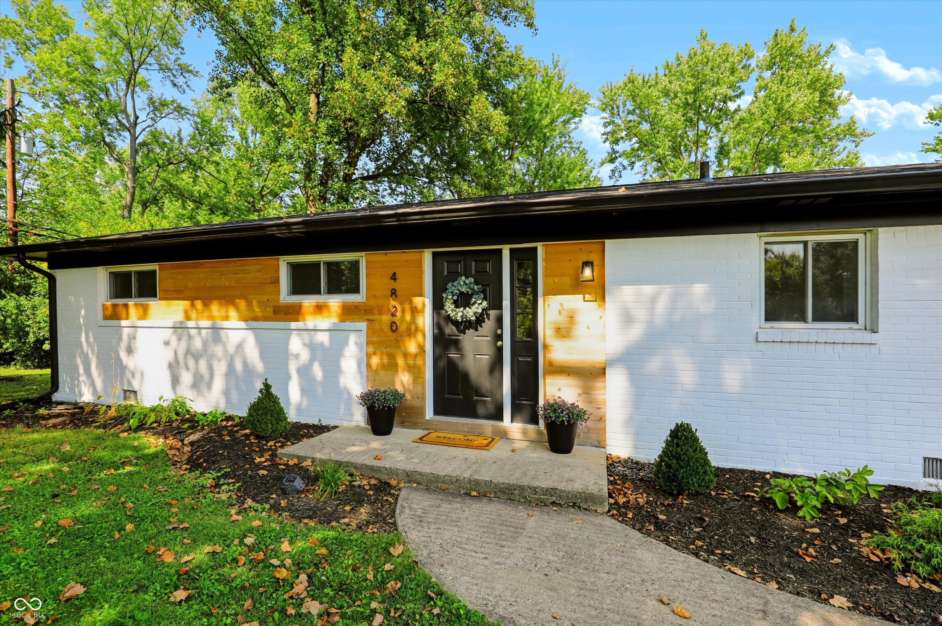4820 E 70th Street