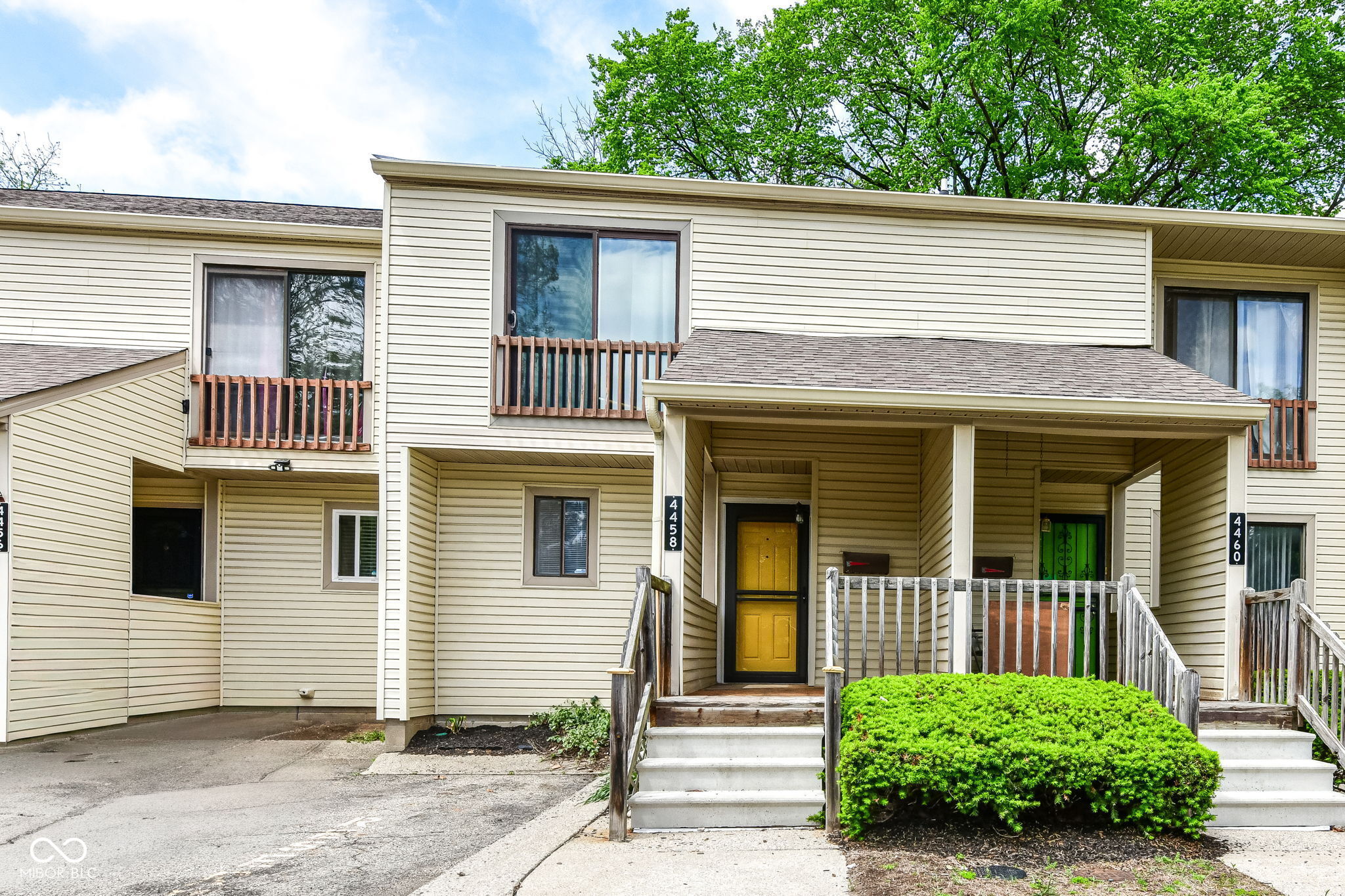 Photo 1 of 28 — 4458 Abby Creek Lane, Indianapolis, IN 46205
