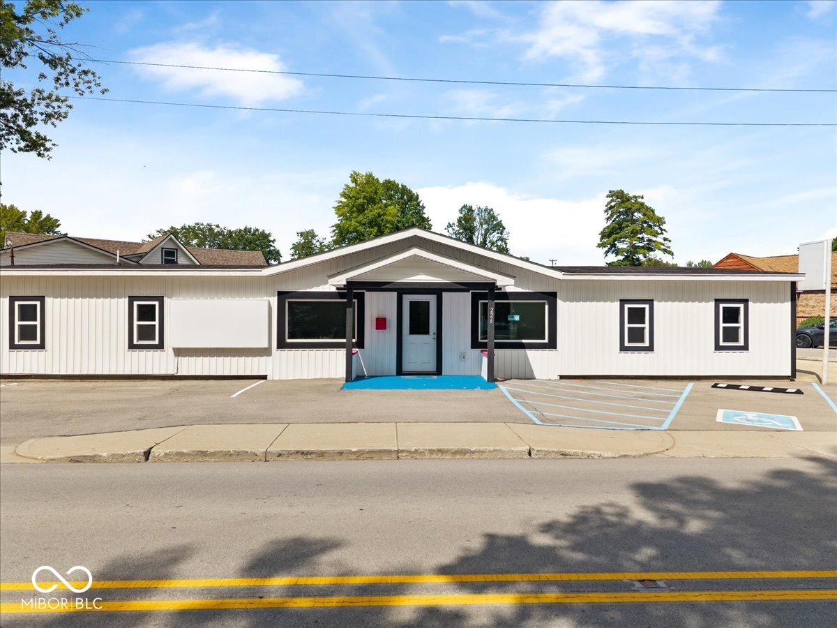 226 E Pendleton Avenue