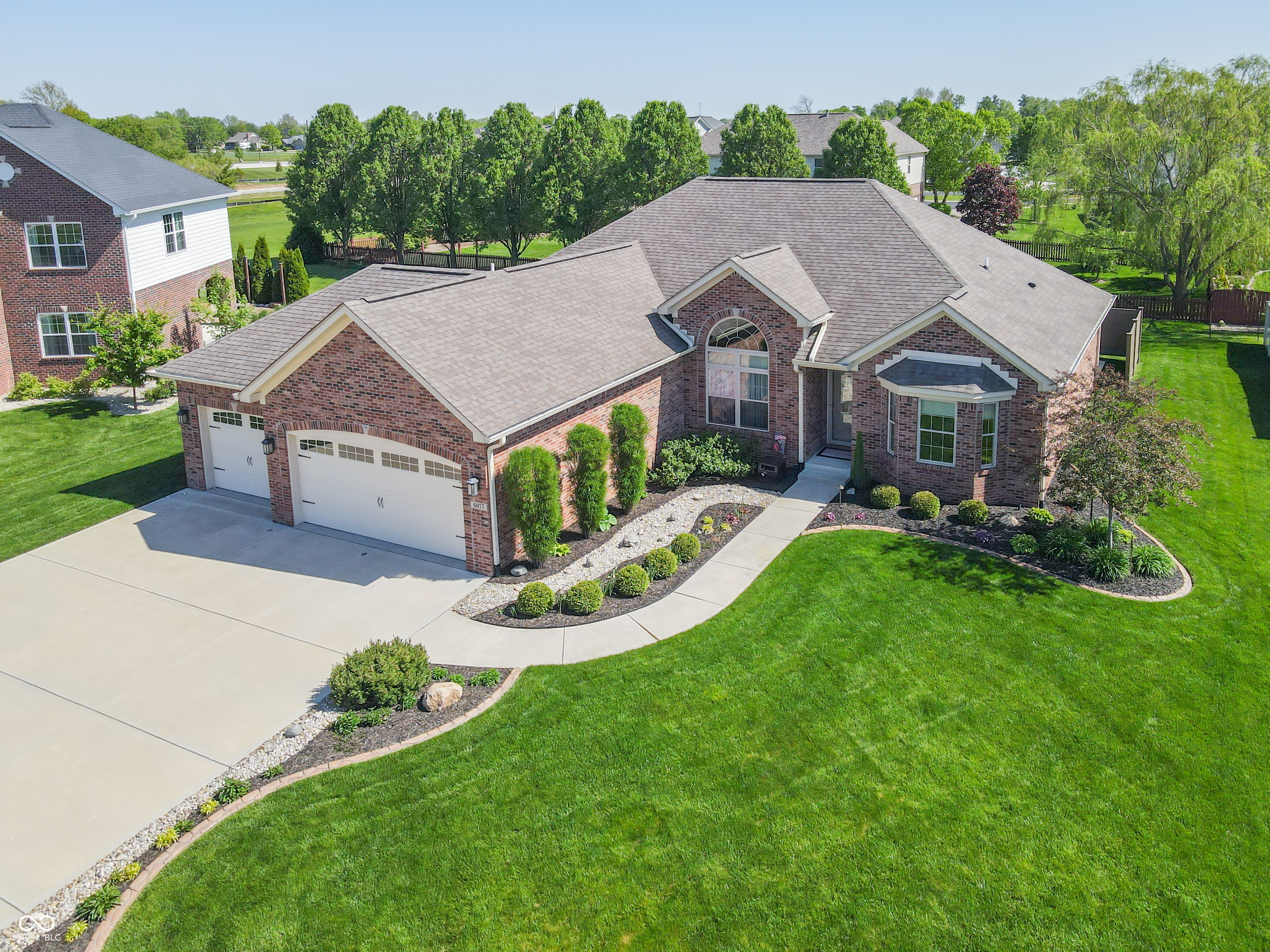 6077 W David Wayne Drive