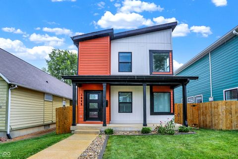 Photo of 1949 Carrollton Avenue, Indianapolis, IN 46202 (MLS # 22079580)