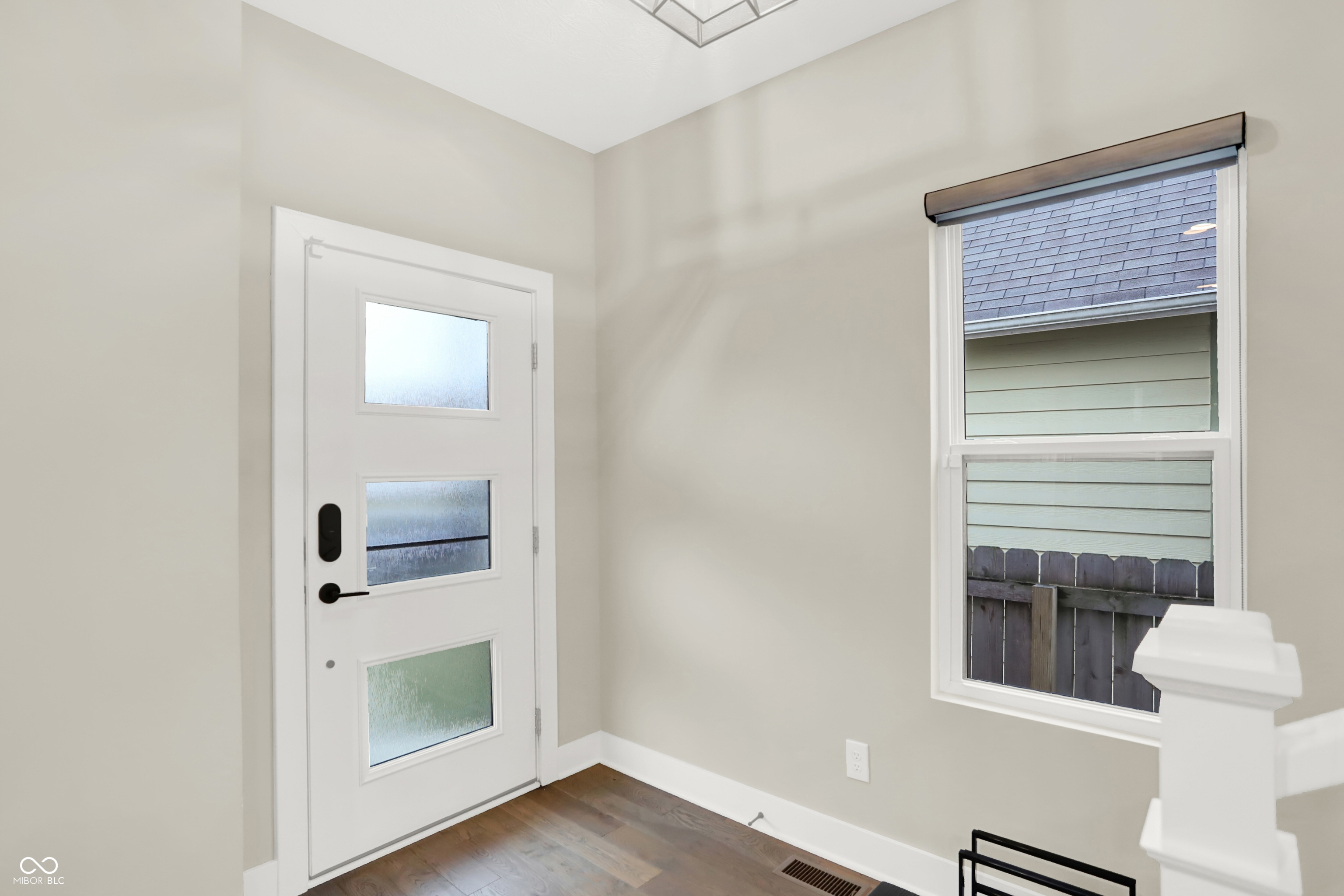 1949 Carrollton Avenue