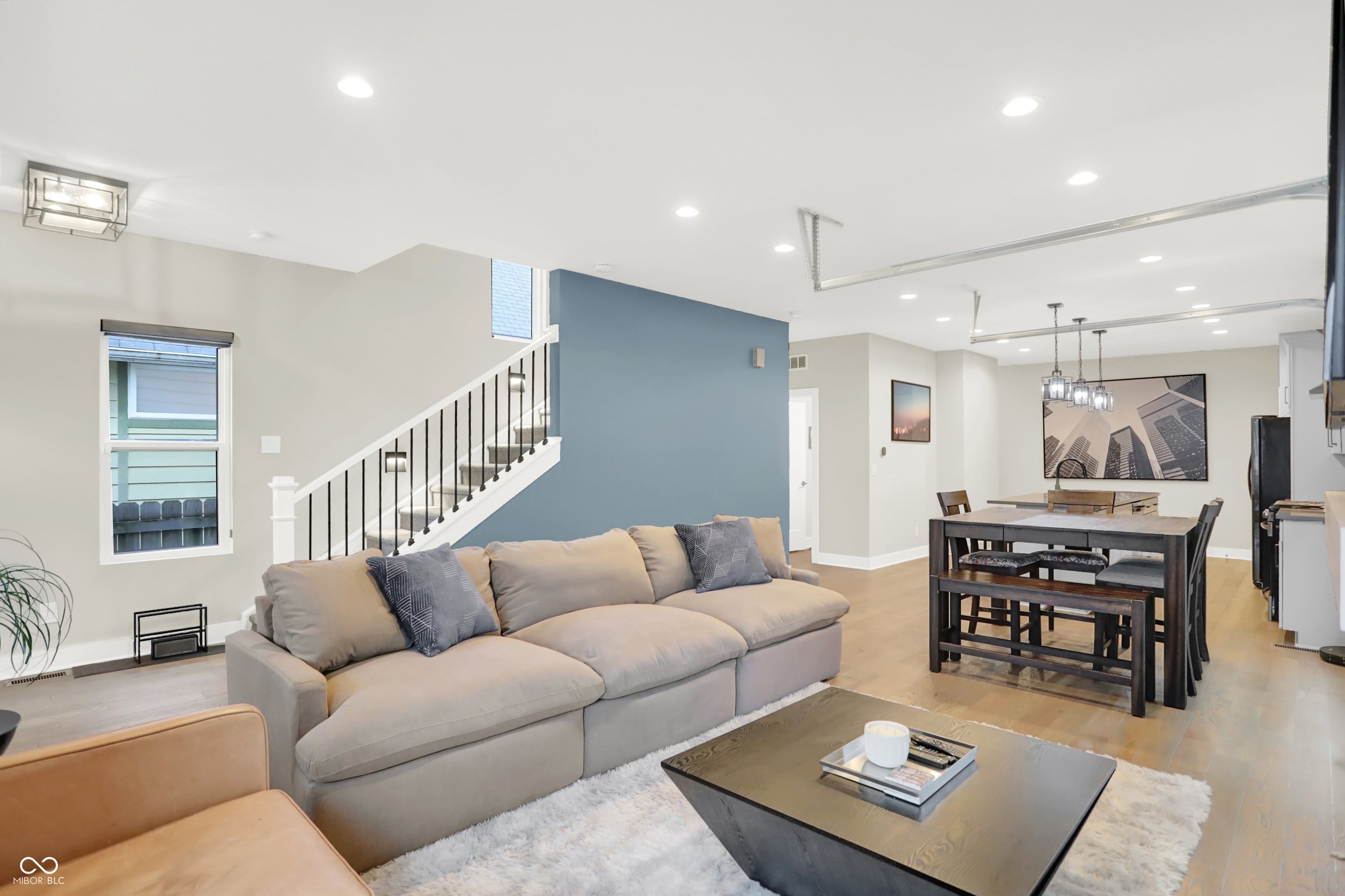 1949 Carrollton Avenue