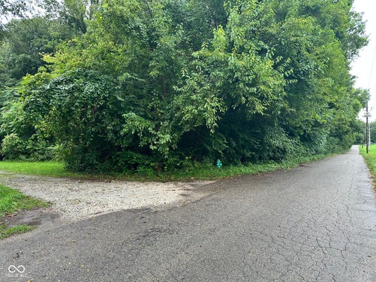 7908 N KEYSTONE AVE, INDIANAPOLIS, IN 46240 - Image fe09dac45c8bf0e35c0dc17d95c0b103/3140083916