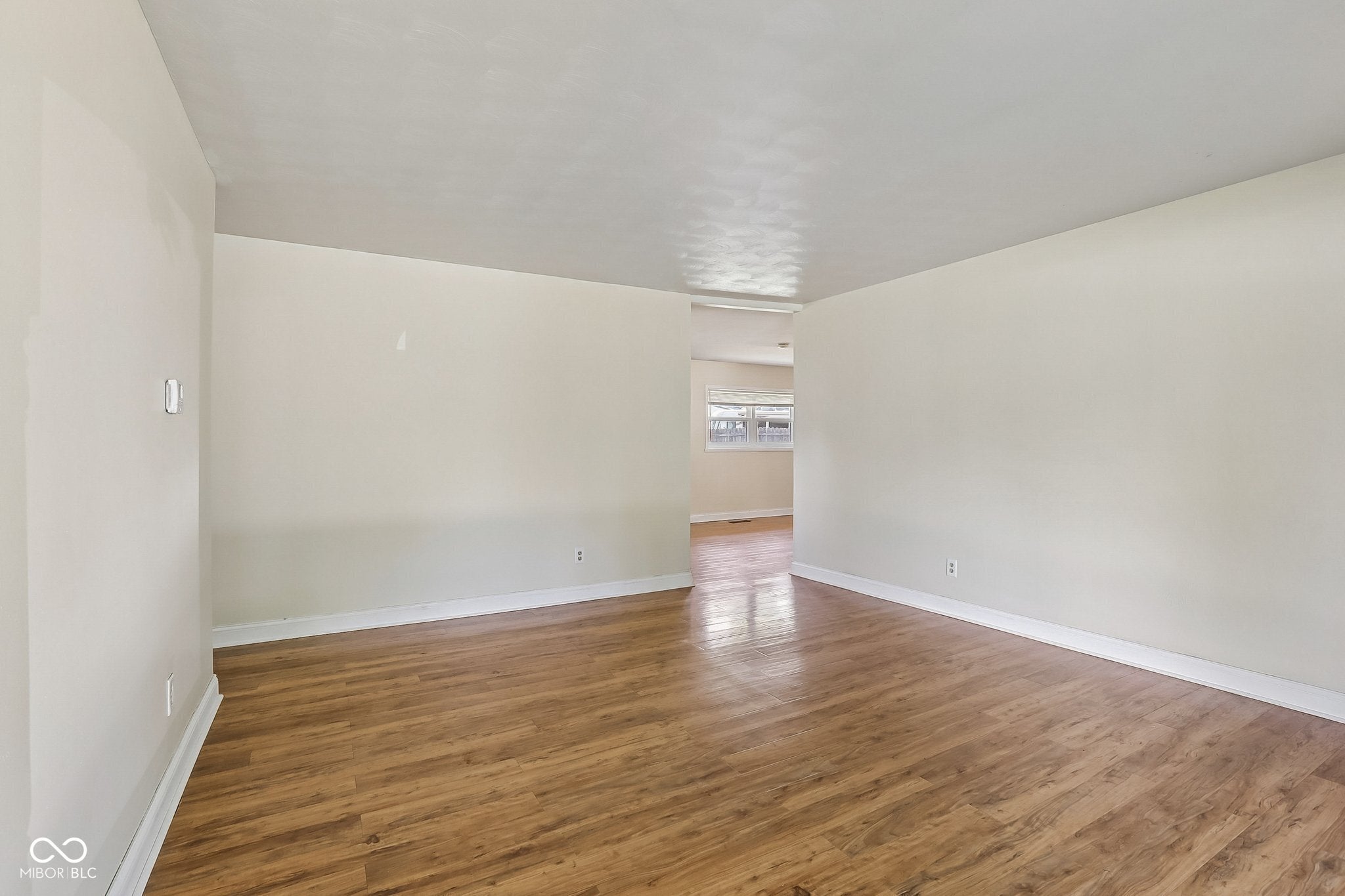 685 Sunset Boulevard