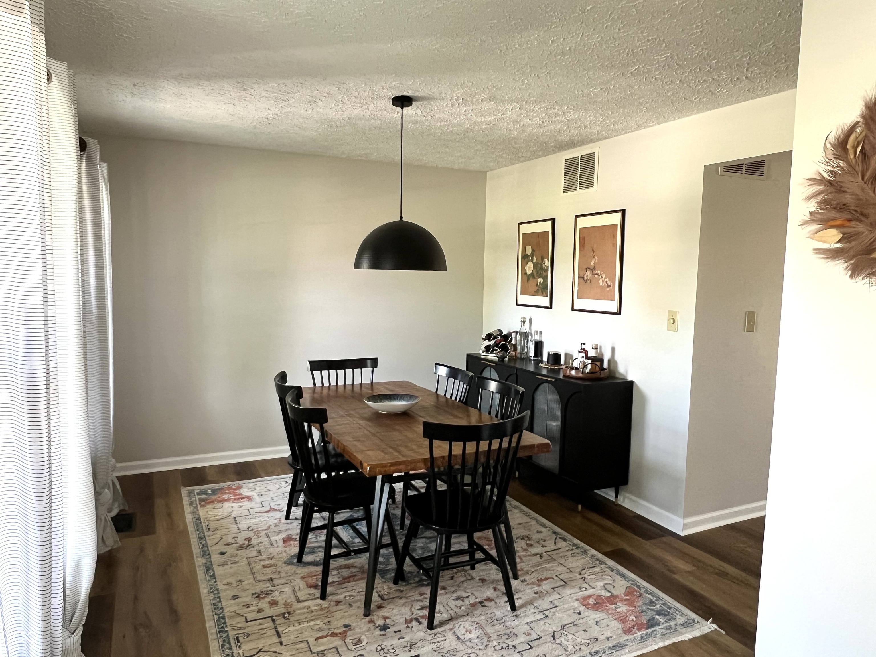 330 Hollowview Drive