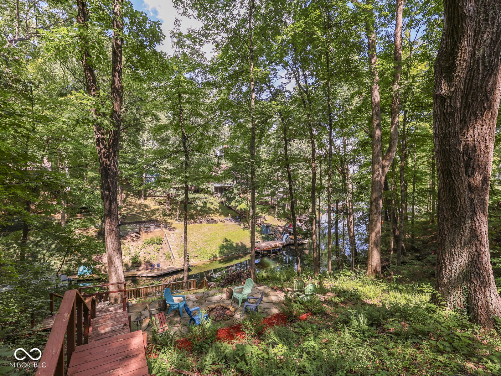 7629 Hummingbird Drive