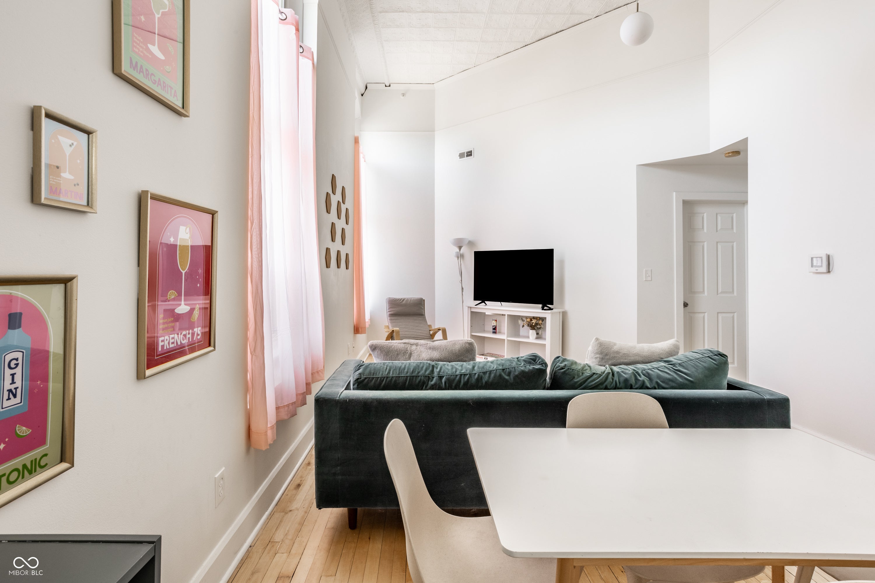 713 Buchanan Street APT 13
