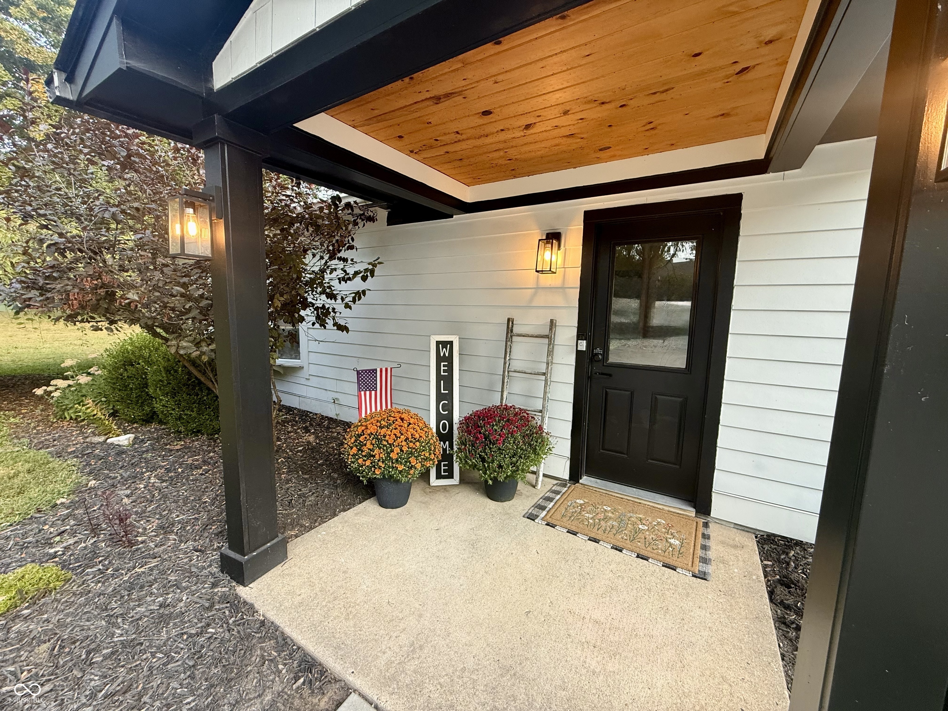 1290 Hideaway Lane