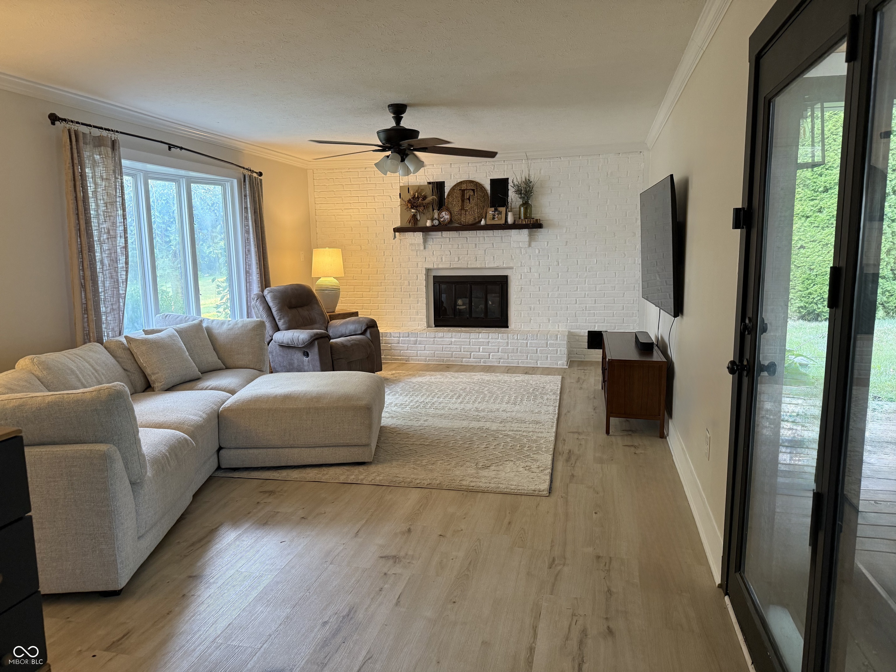 1290 Hideaway Lane