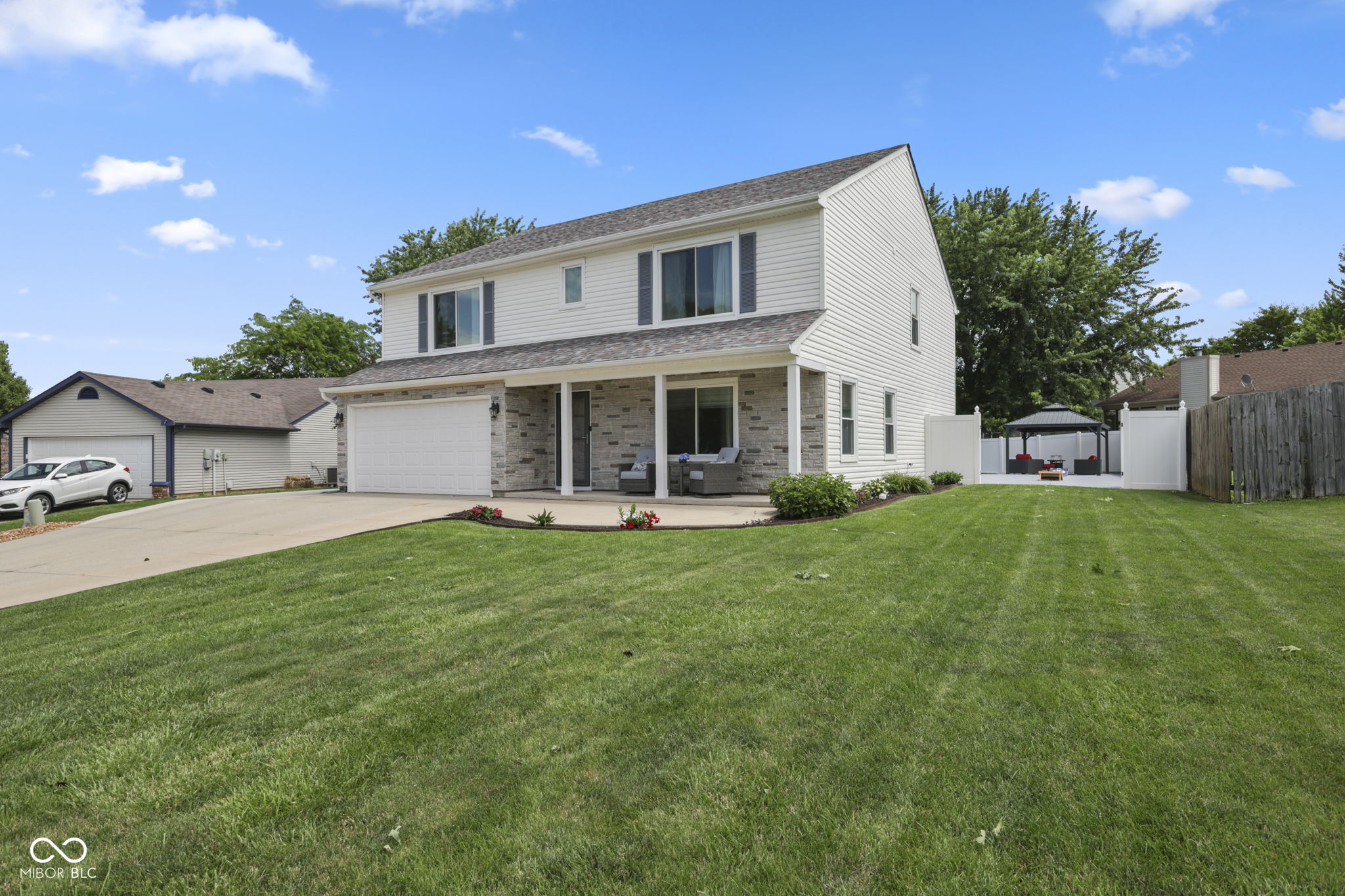 435 Lake Shore Court