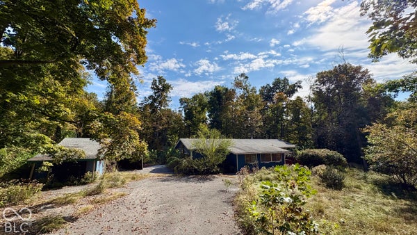 105 N ROSEWOOD CIR, ROCKVILLE, IN 47872 - Image fea9228ee8170a86751db1e668aea3d1/396048764