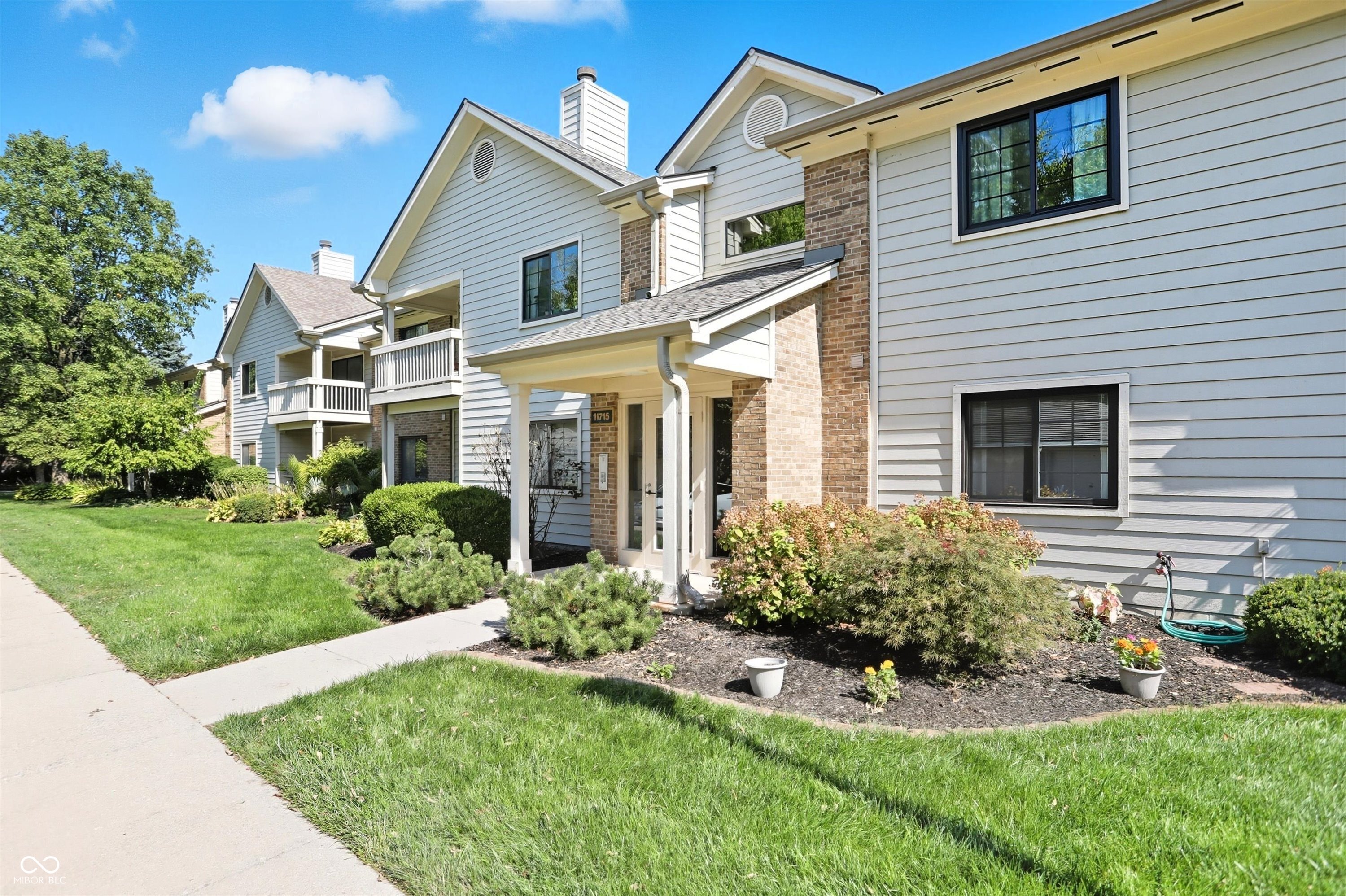 11715 Lenox Lane UNIT 207