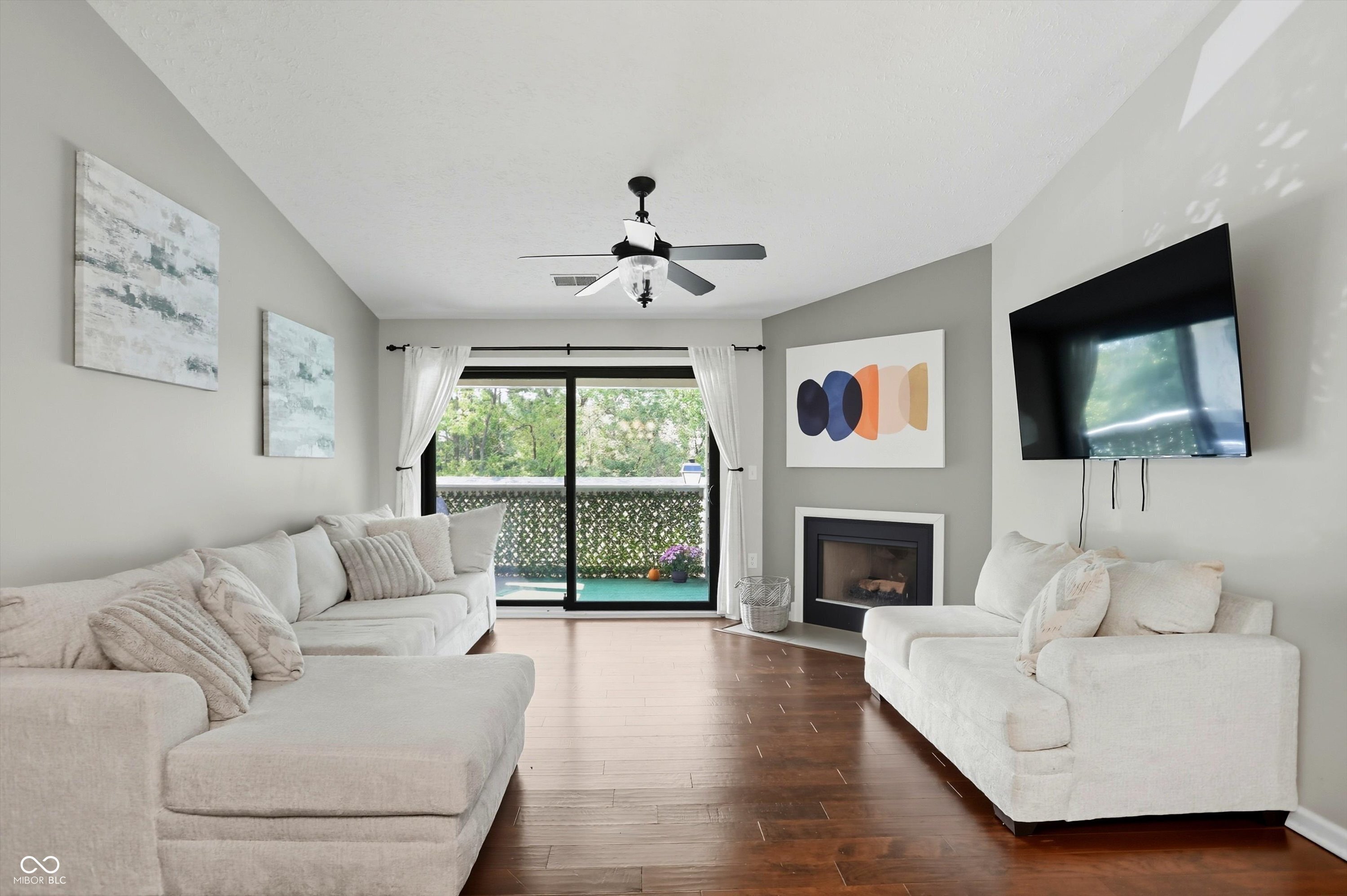 11715 Lenox Lane UNIT 207