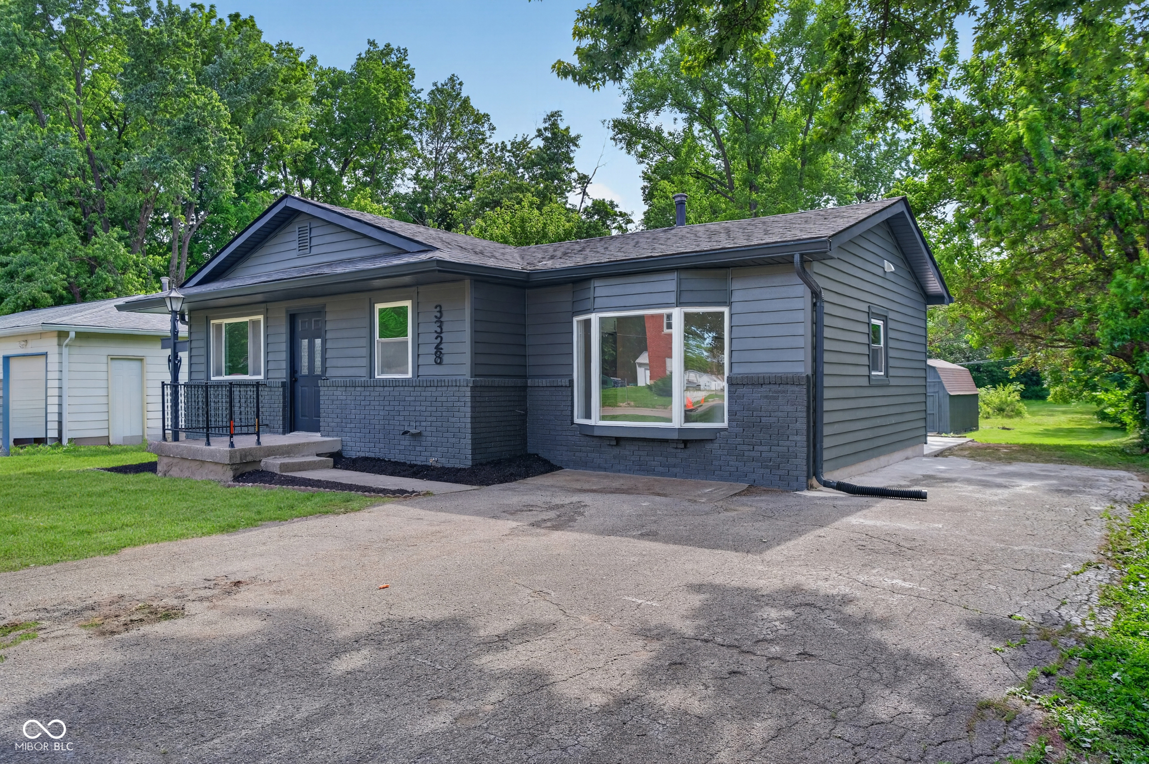 3328 Tansel Road