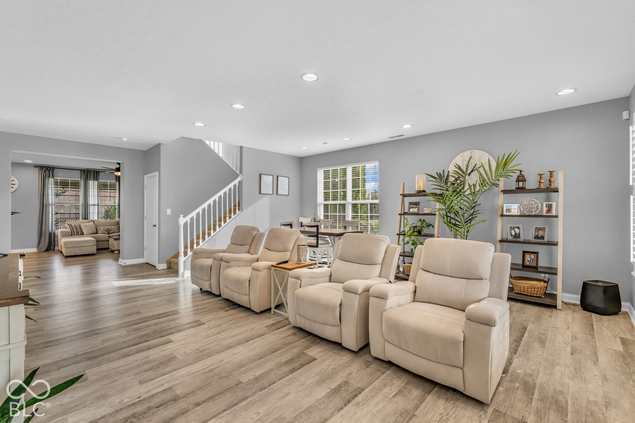 8328 Westcliffe Drive