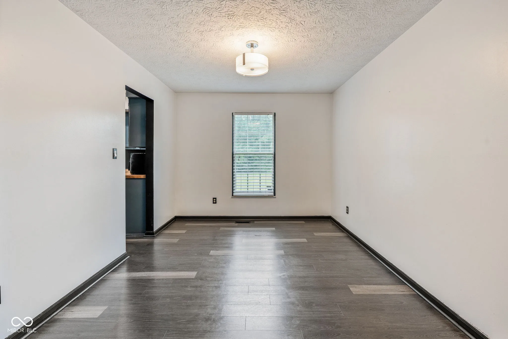 Indianapolis, Indiana 46254, United States, 4 Bedrooms Bedrooms, ,3 BathroomsBathrooms,Residential,Active,188137