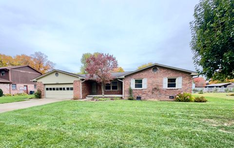 Photo of 768 Leisure Lane, Greenwood, IN 46142 (MLS # 22070708)