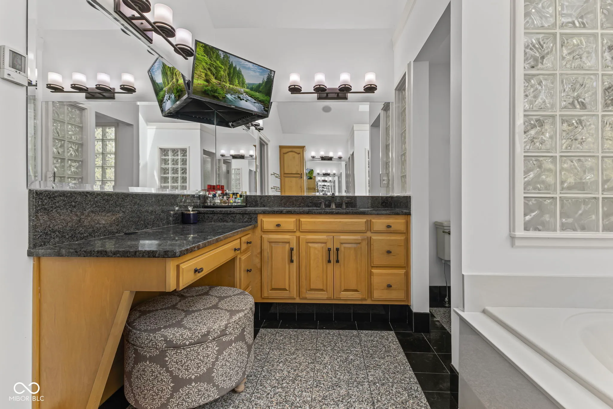 Brownsburg, Indiana 46112, United States, 4 Bedrooms Bedrooms, ,4 BathroomsBathrooms,Residential,Active,227121