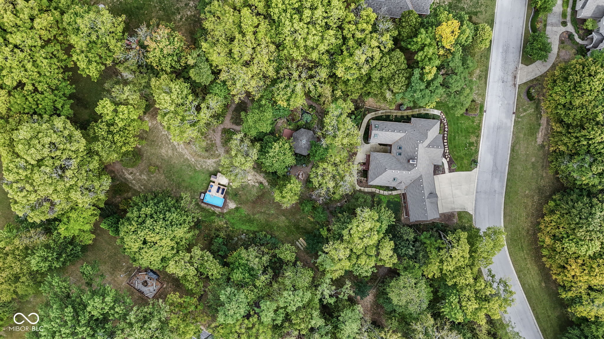 10 Ridgeline Drive