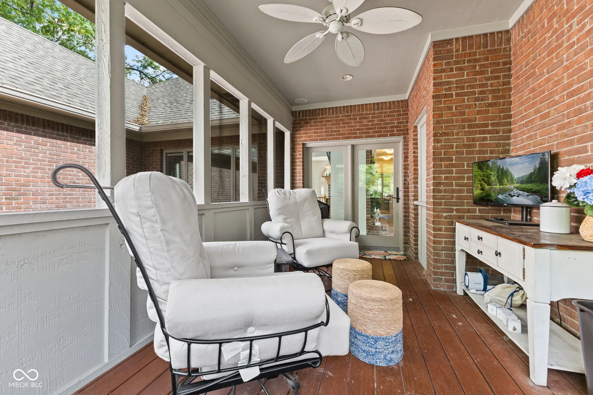 Brownsburg, Indiana 46112, United States, 4 Bedrooms Bedrooms, ,4 BathroomsBathrooms,Residential,Active,227121