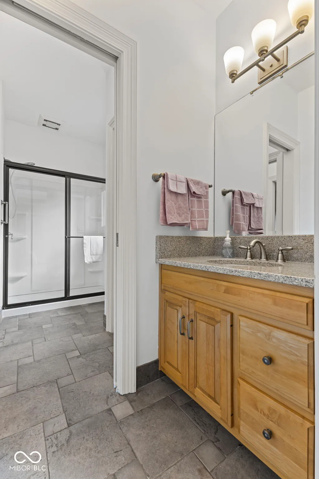 Brownsburg, Indiana 46112, United States, 4 Bedrooms Bedrooms, ,4 BathroomsBathrooms,Residential,Active,227121