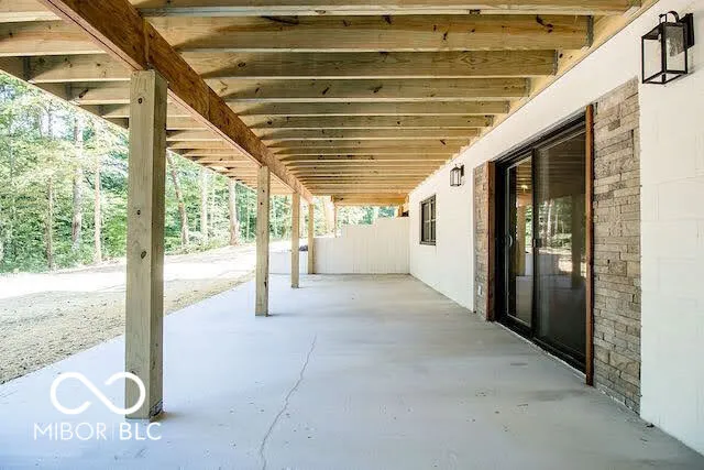 Columbus, Indiana 47203, United States, 6 Bedrooms Bedrooms, ,4 BathroomsBathrooms,Residential,Pending,46624