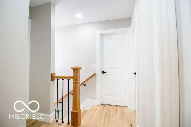 Columbus, Indiana 47203, United States, 6 Bedrooms Bedrooms, ,4 BathroomsBathrooms,Residential,Pending,46624