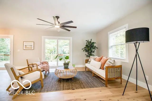 Columbus, Indiana 47203, United States, 6 Bedrooms Bedrooms, ,4 BathroomsBathrooms,Residential,Pending,46624