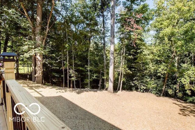 Columbus, Indiana 47203, United States, 6 Bedrooms Bedrooms, ,4 BathroomsBathrooms,Residential,Pending,46624