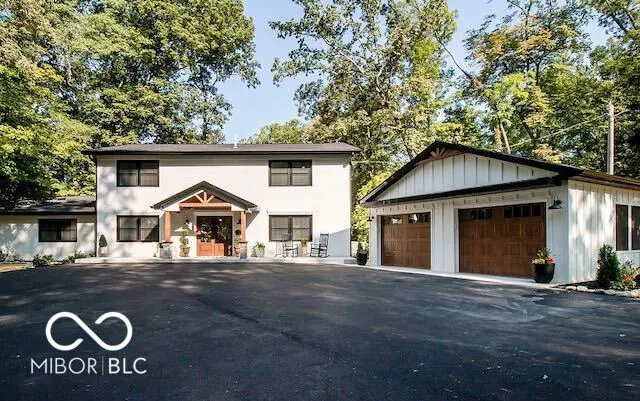 Columbus, Indiana 47203, United States, 6 Bedrooms Bedrooms, ,4 BathroomsBathrooms,Residential,Pending,46624