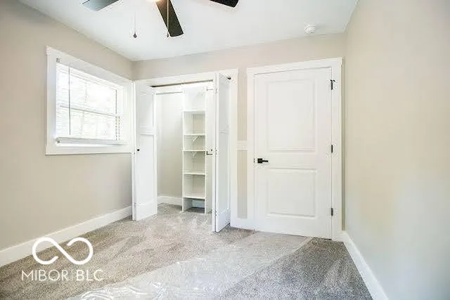 Columbus, Indiana 47203, United States, 6 Bedrooms Bedrooms, ,4 BathroomsBathrooms,Residential,Pending,46624