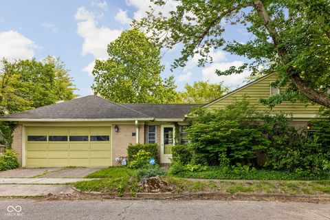 Photo of 1602 Kessler Boulevard East Drive, Indianapolis, IN 46220 (MLS # 22102351)