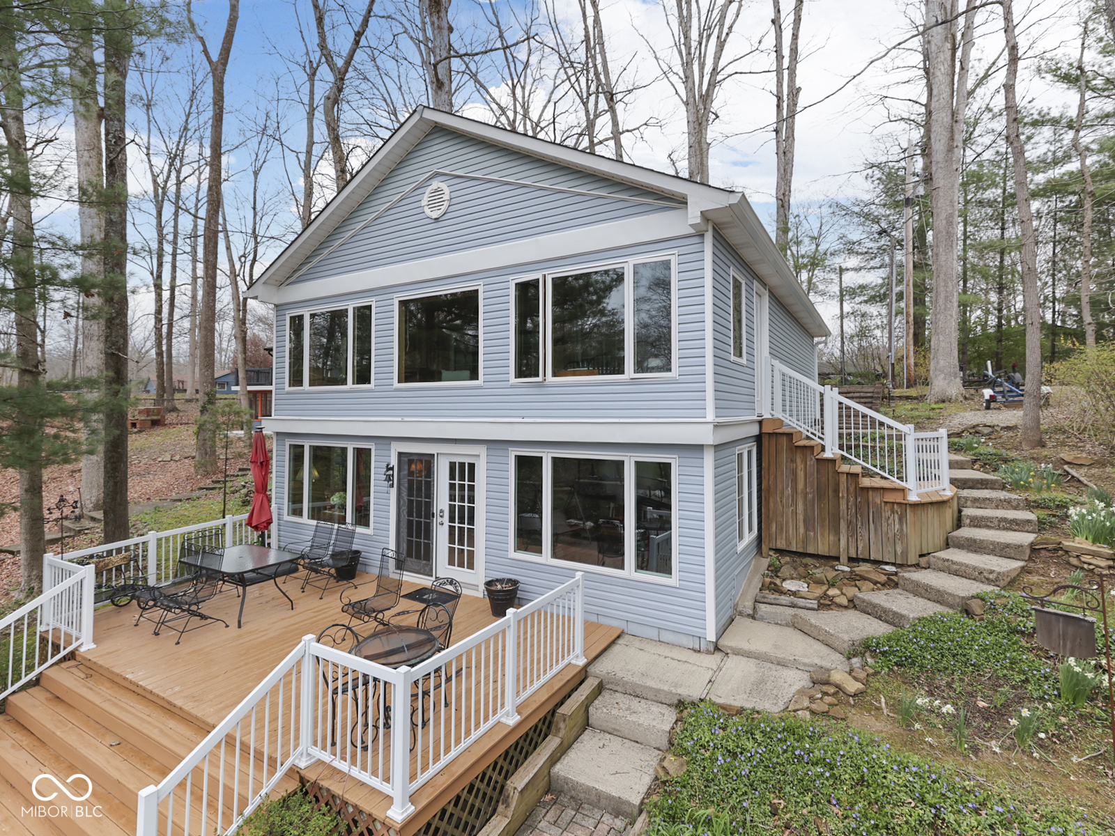 6599 Meadowlark Drive