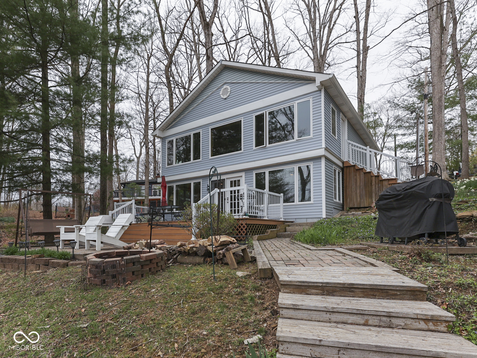 6599 Meadowlark Drive