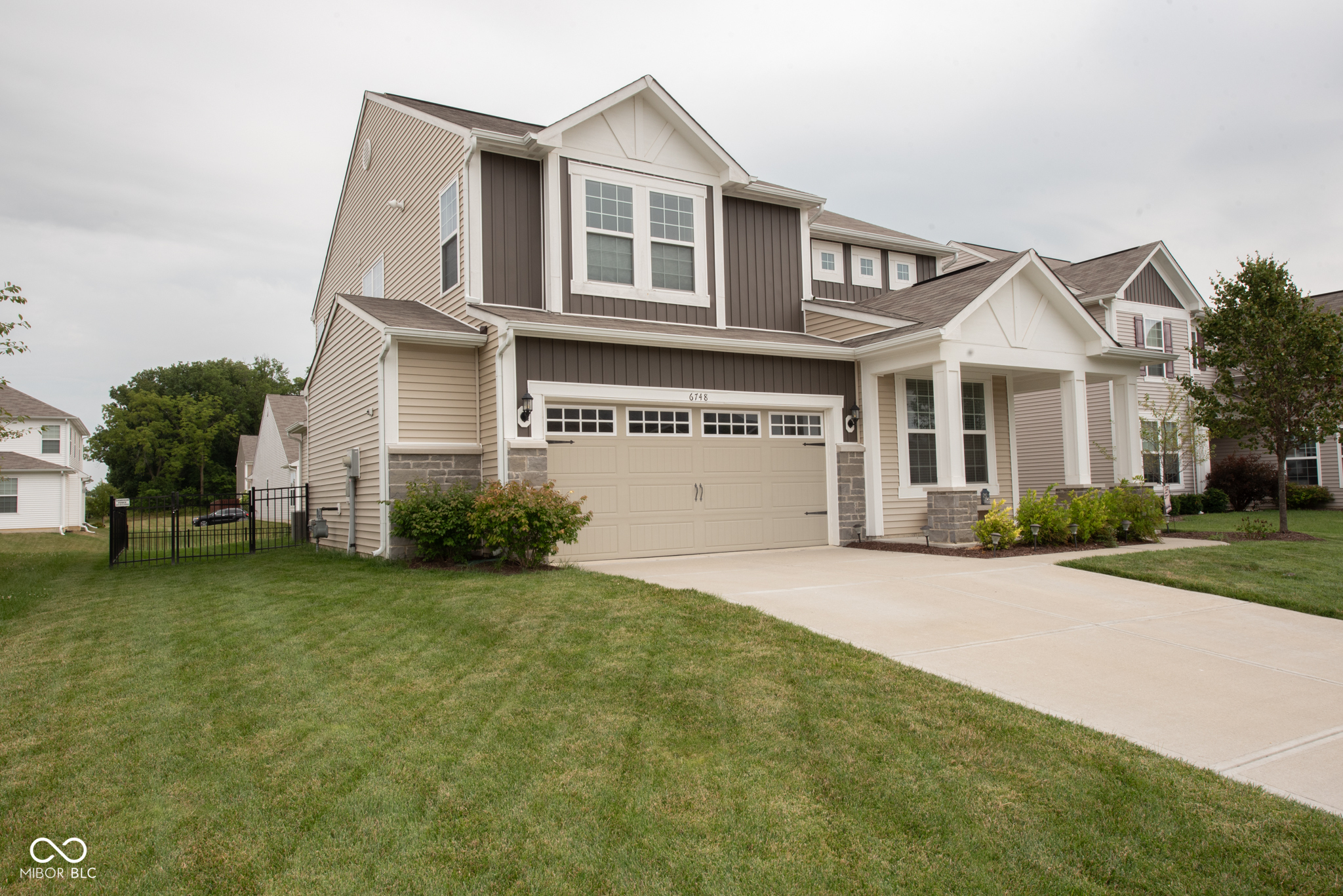 6748 Fallen Leaf Drive