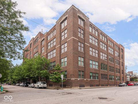 Photo of 430 N Park Avenue #104, Indianapolis, IN 46202 (MLS # 22082265)
