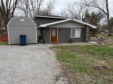 Photo of 6542 E Palmers Drive, Monticello, IN 47960 (MLS # 22091936)