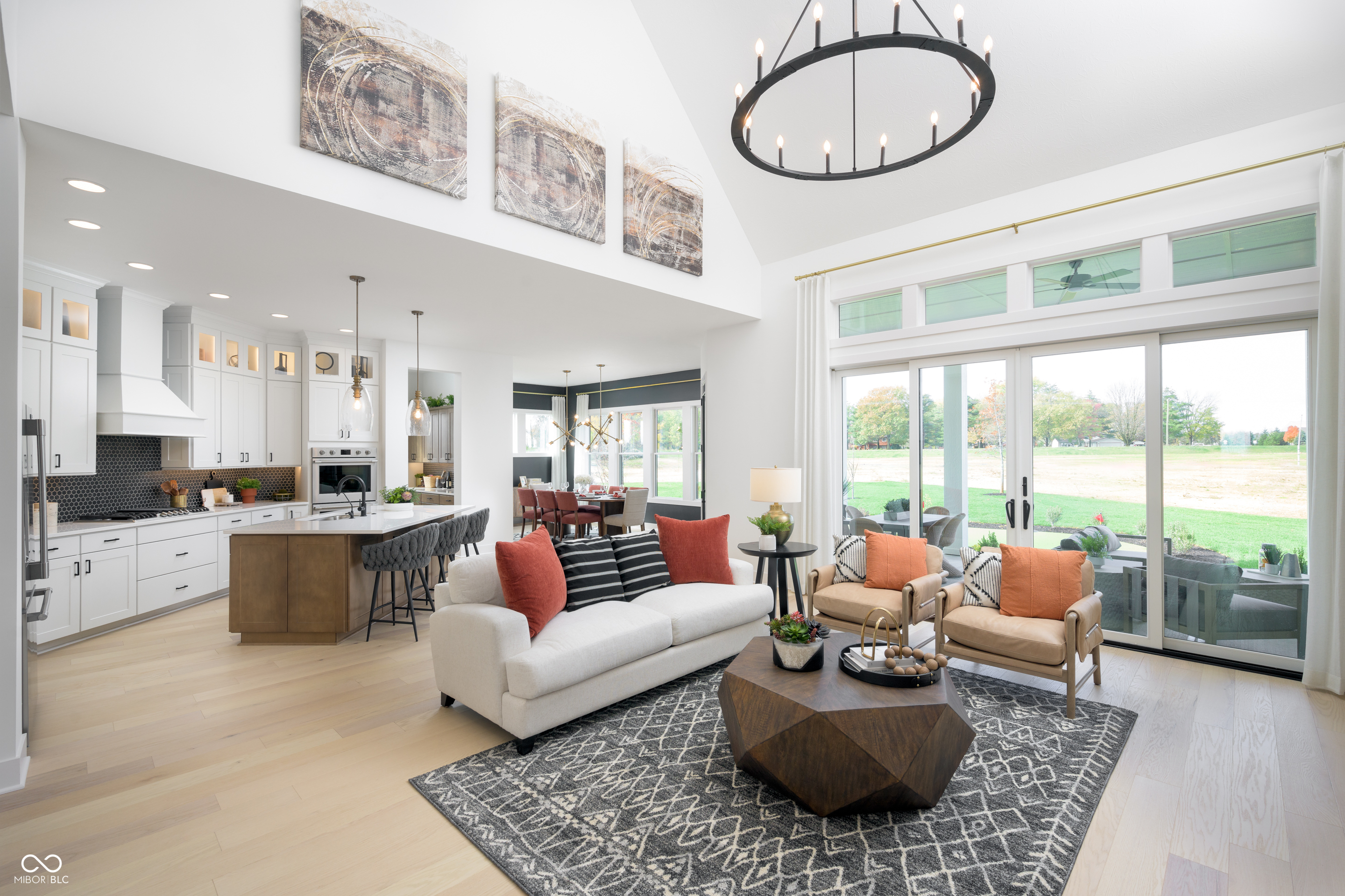 19701 Chatsworth Boulevard