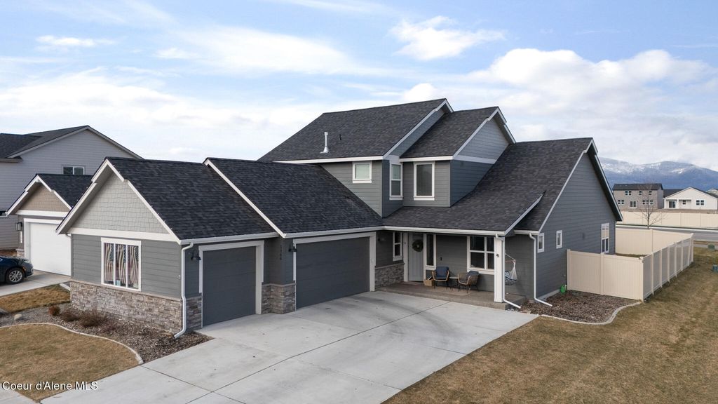 Photo of 3366 Cyprus Fox Loop, Post Falls, ID 83854 (MLS # 26-1679)