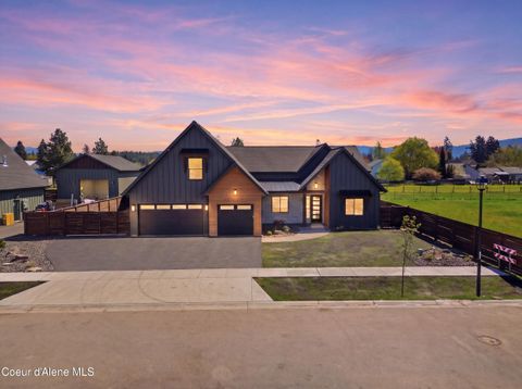 Photo of 11006 Armonia Way, Hayden, ID 83835 (MLS # 26-4272)