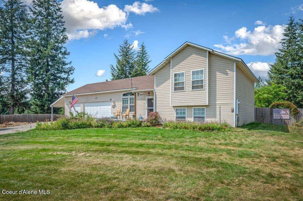 Photo of 31741 Barbara AVE, Spirit Lake, ID 83869 (MLS # 26-8073)
