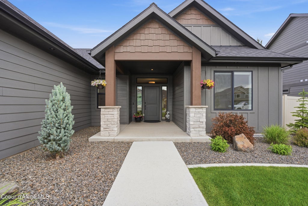 Photo of 9365 Secretariat LN, Hayden, ID 83835 (MLS # 26-6033)