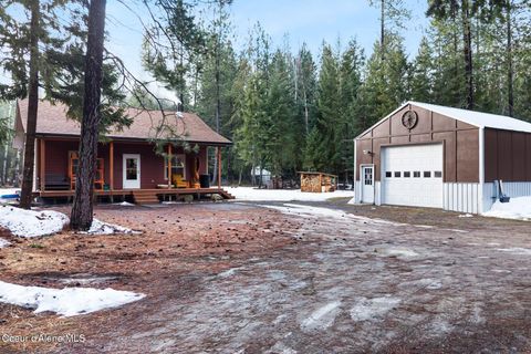 Photo of 870 & 842 Samuels, Sandpoint, ID 83864 (MLS # 26-2538)